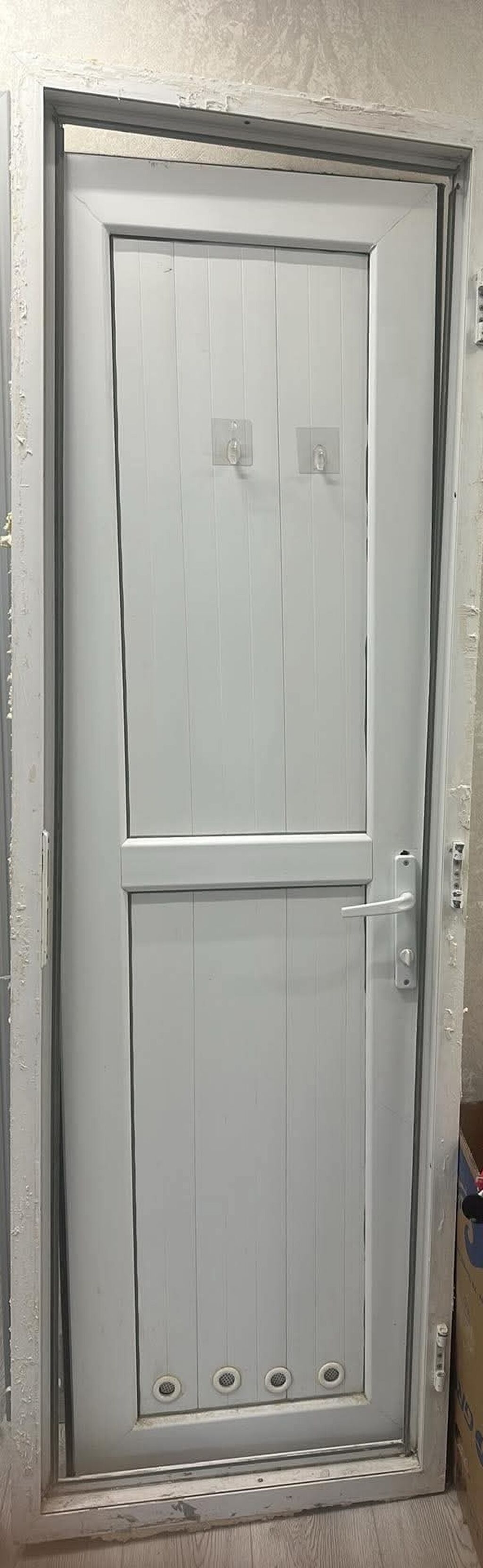 Plastik (PVC) giriş/qapı sistemi eni 66,5 uzunu 2,10 - Material: ağ — Pəncərələr, qapılar, balkonlar, Bakı (2)