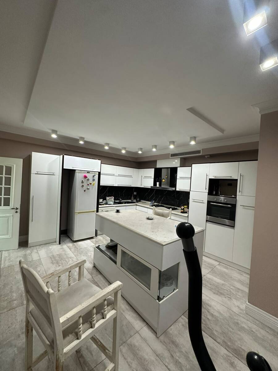 Satılır 4 otaqlı yeni tikili 180 m² — Mənzil, Bakı (5)
