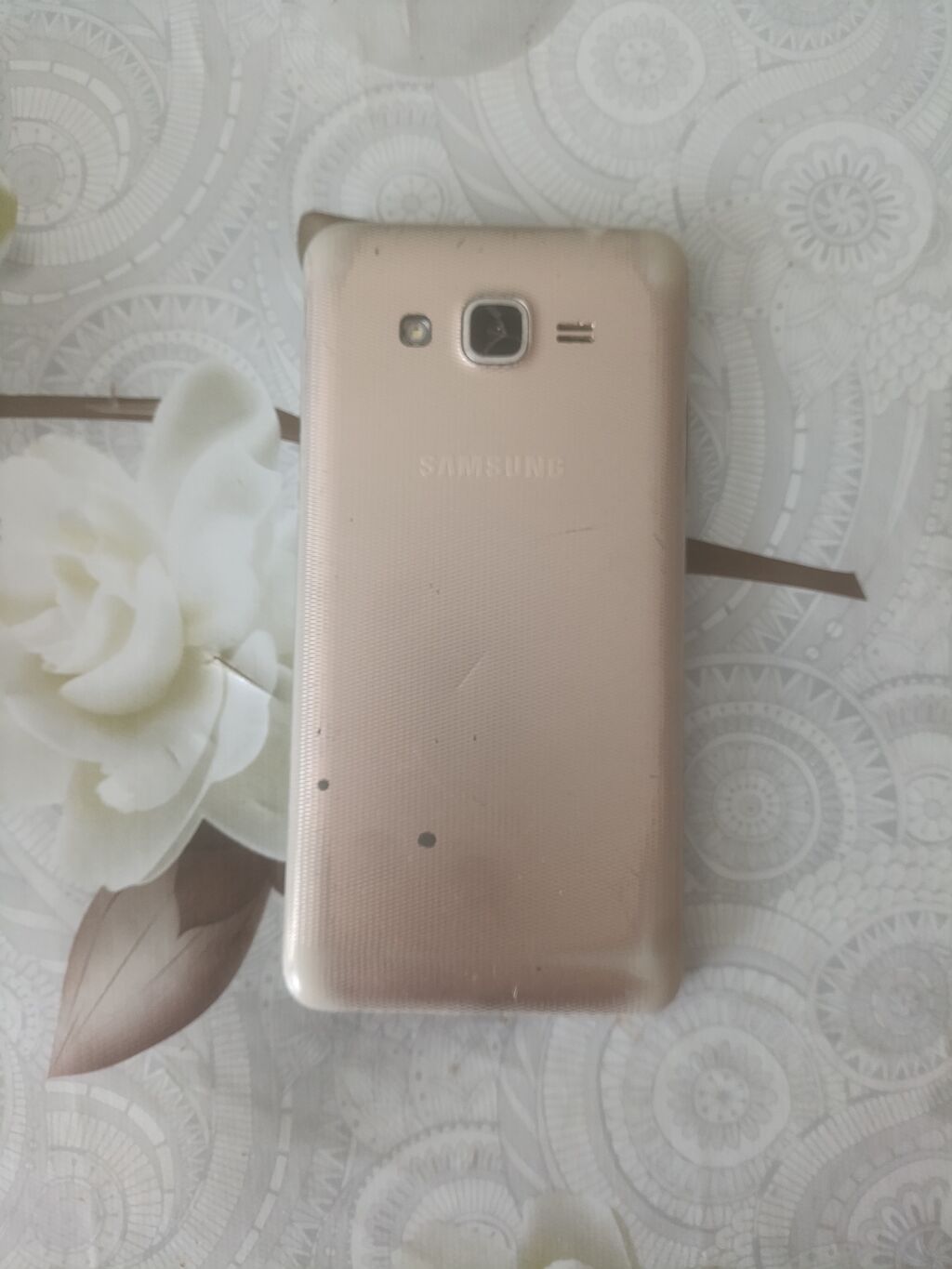 Telefon açlır amma ekranında qara ləkə var yəni ekranı zədəlidi amma — Smartfon ehtiyat hissələri, Qazax