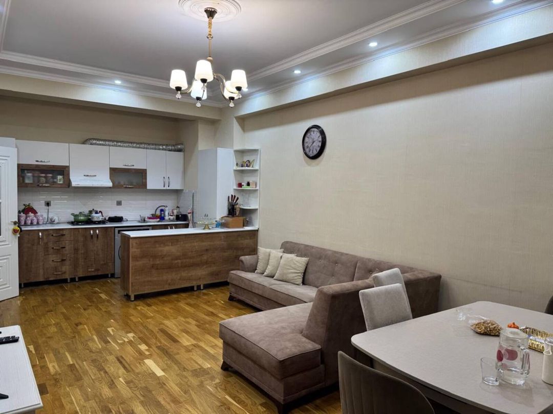 Satılır 3 otaqlı yeni tikili 76 m² — Mənzil, Bakı