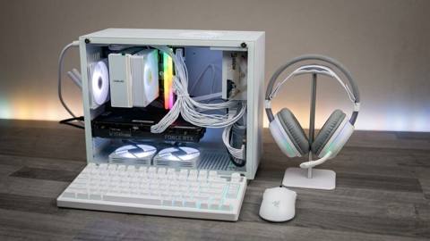 Sistem Detalları (Komponentlər): Korpus (Case): abit i8 (14 litr — Stol kompyuterlari