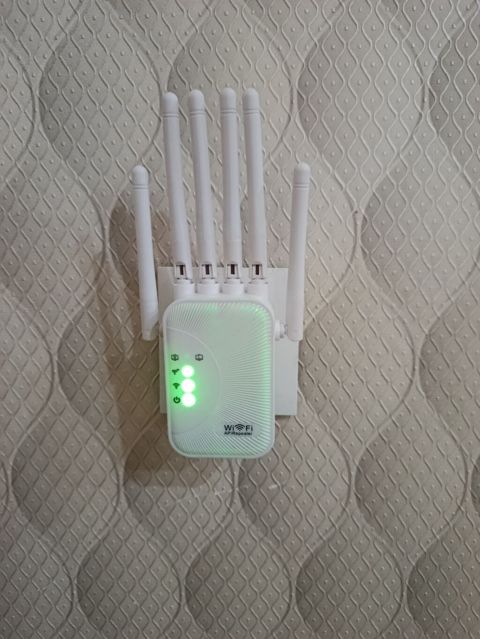 Wi‑Fi AP/Repeater – şəbəkə gücləndirici Xüsusiyyətlər: - Funksiya — Mehdiabad