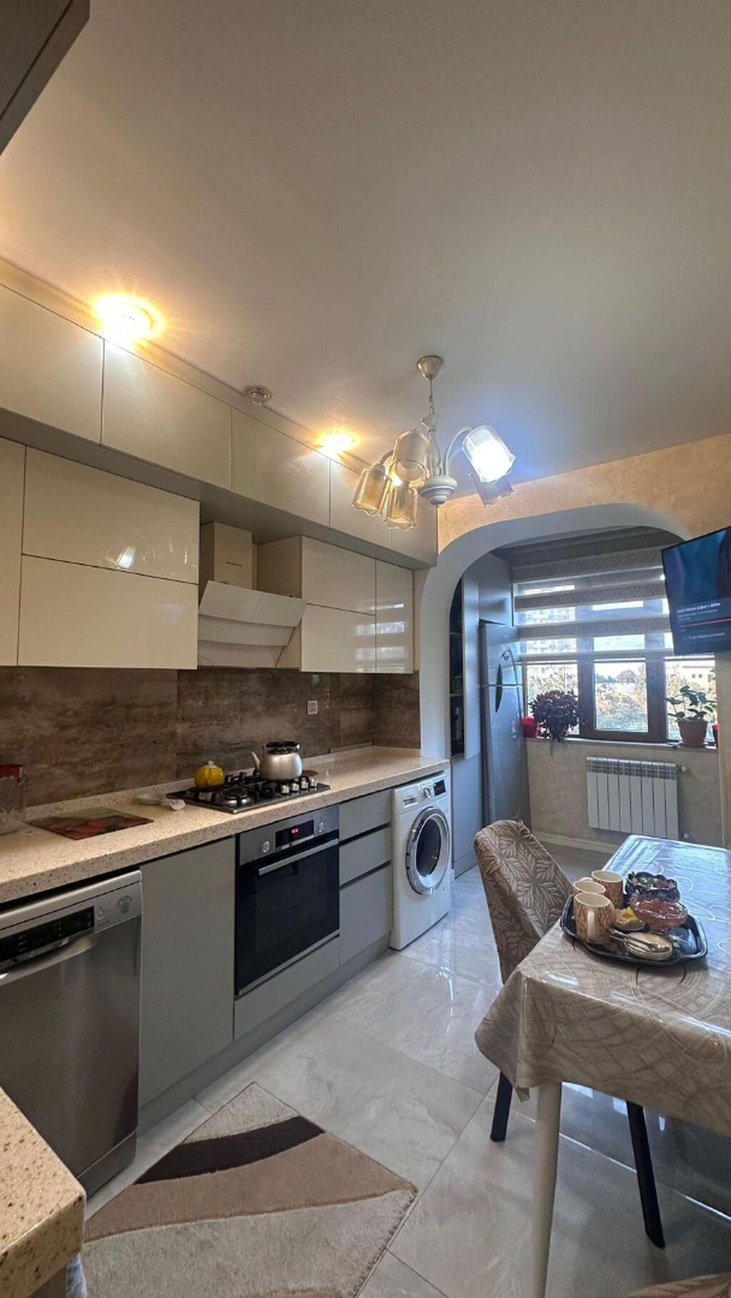 Bakı, 5 otaqlı, Köhnə tikili, 125 kv. m — Mənzil, Bakı (10)
