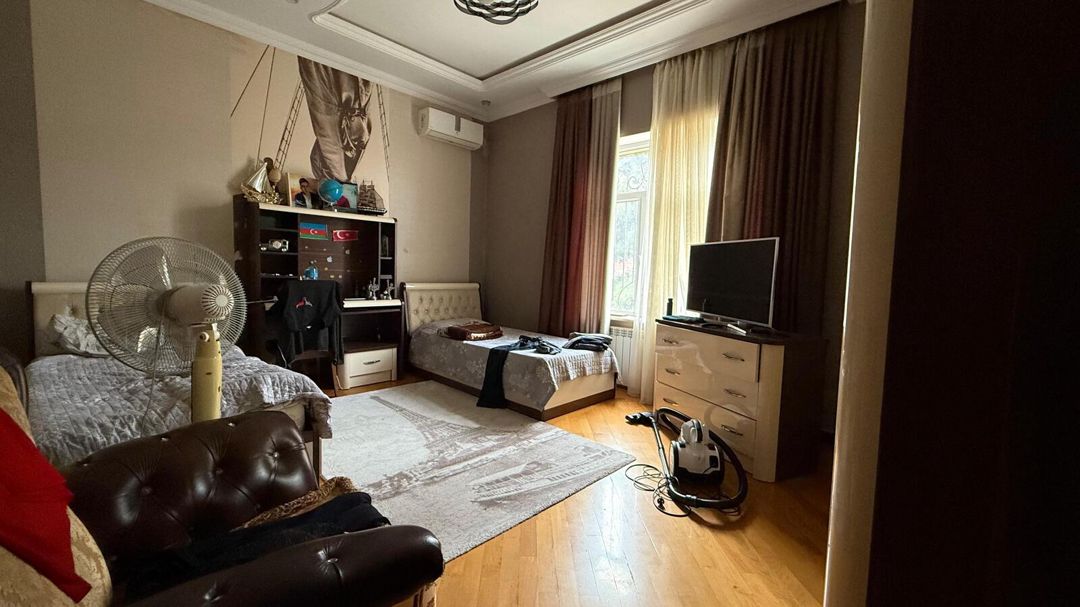 Satılır 8 otaqlı həyət evi/bağ evi 400 m² — Ev, villa, Bakı (2)