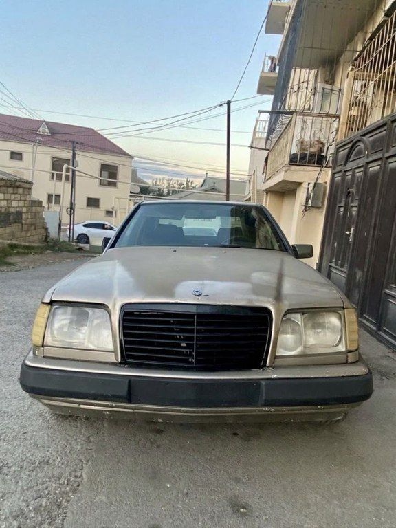 Mercedes 230 E, 2.3 L, 1989 il, 520 000 km — Avtomobillər, Bakı