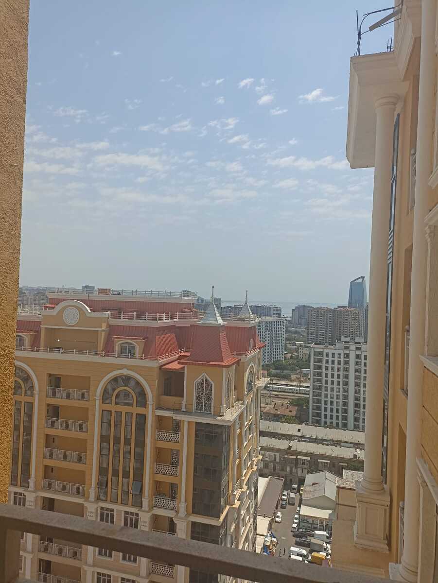 Satılır 3 otaqlı yeni tikili 173 m² — Mənzil, Bakı (2)