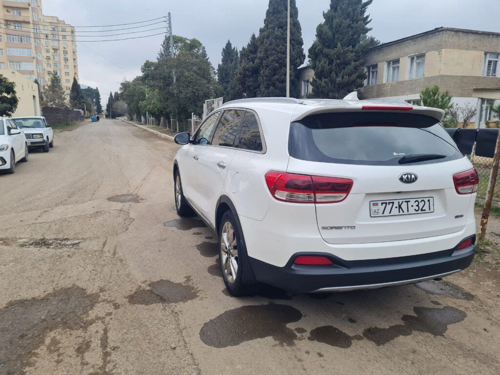 Kia Sorento, 2.0 L, 2015 il, 190 000 km 77-KT-321 — Avtomobillər, Gəncə (3)