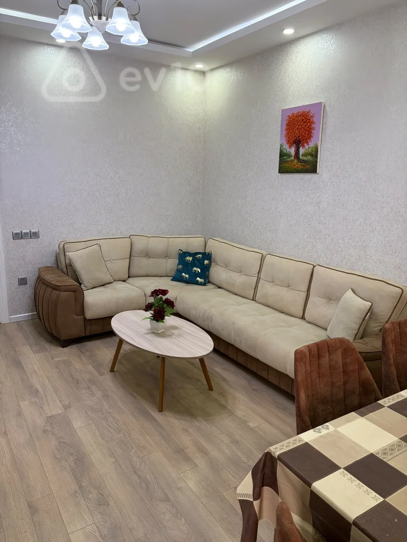 2 otaqlı mənzil, 68 m², Xetai metro — kirayə — Bakı