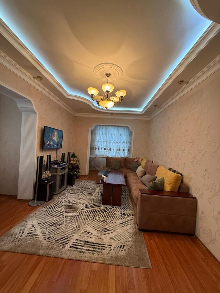 Satılır 2 otaqlı köhnə tikili 60 m² — Mənzil, Bakı (2)
