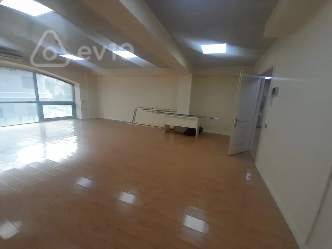 Obyekt, 50 m², 28 may metrosu — kirayə — Əmlak, Bakı (4)