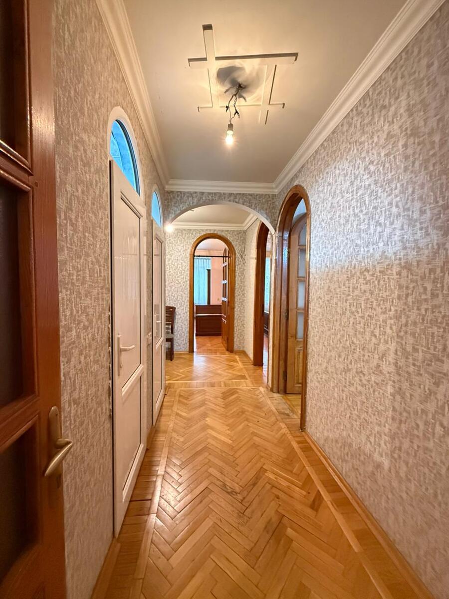 Satılır 3 otaqlı köhnə tikili 85 m² — Mənzil, Bakı (11)