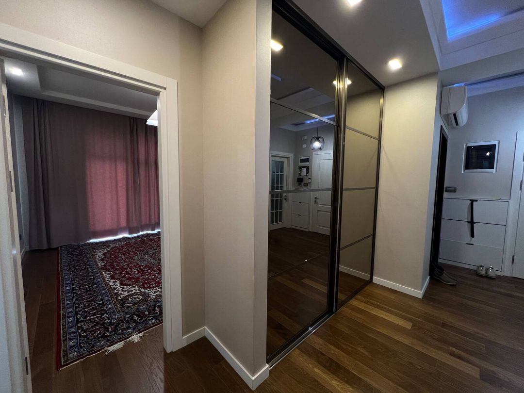 İcarəyə verilir 4 otaqlı yeni tikili 150 m² — Mənzil, Bakı (10)