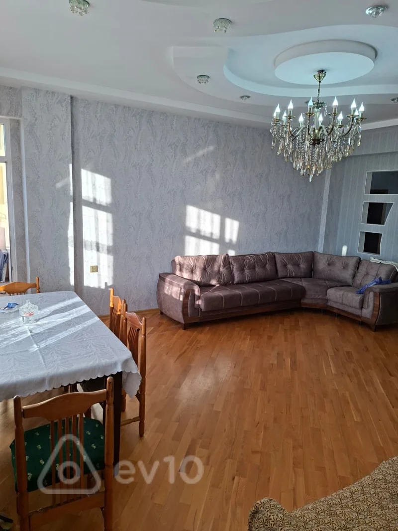 3 otaqlı mənzil, 112 m², Həmzə Babaşov küçəsi — kirayə — Mənzil, Bakı (3)