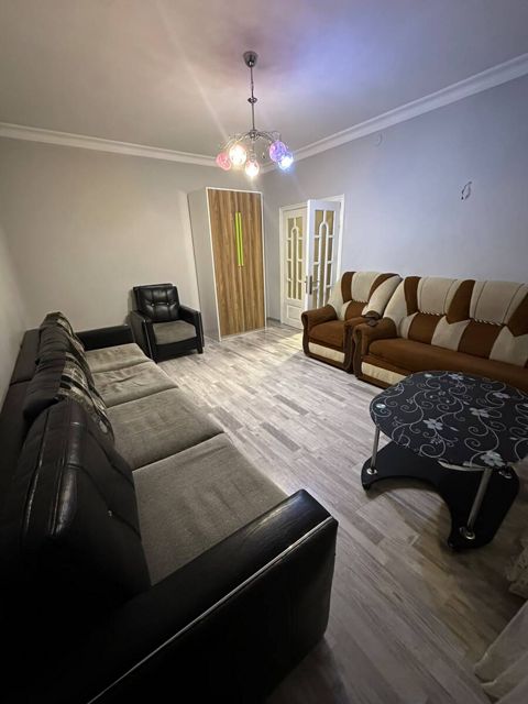 İcarəyə verilir 3 otaqlı yeni tikili 70 m² — Bakı