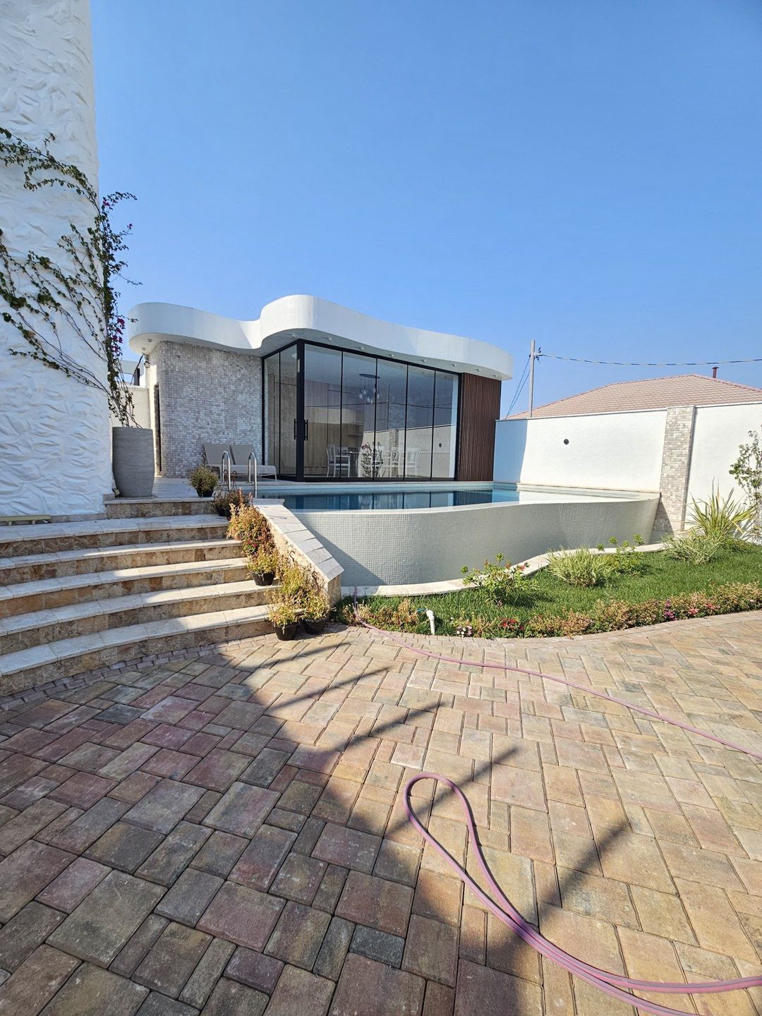 Satılır 4 otaqlı həyət evi/bağ evi 200 m² — Ev, villa, Bakı (8)