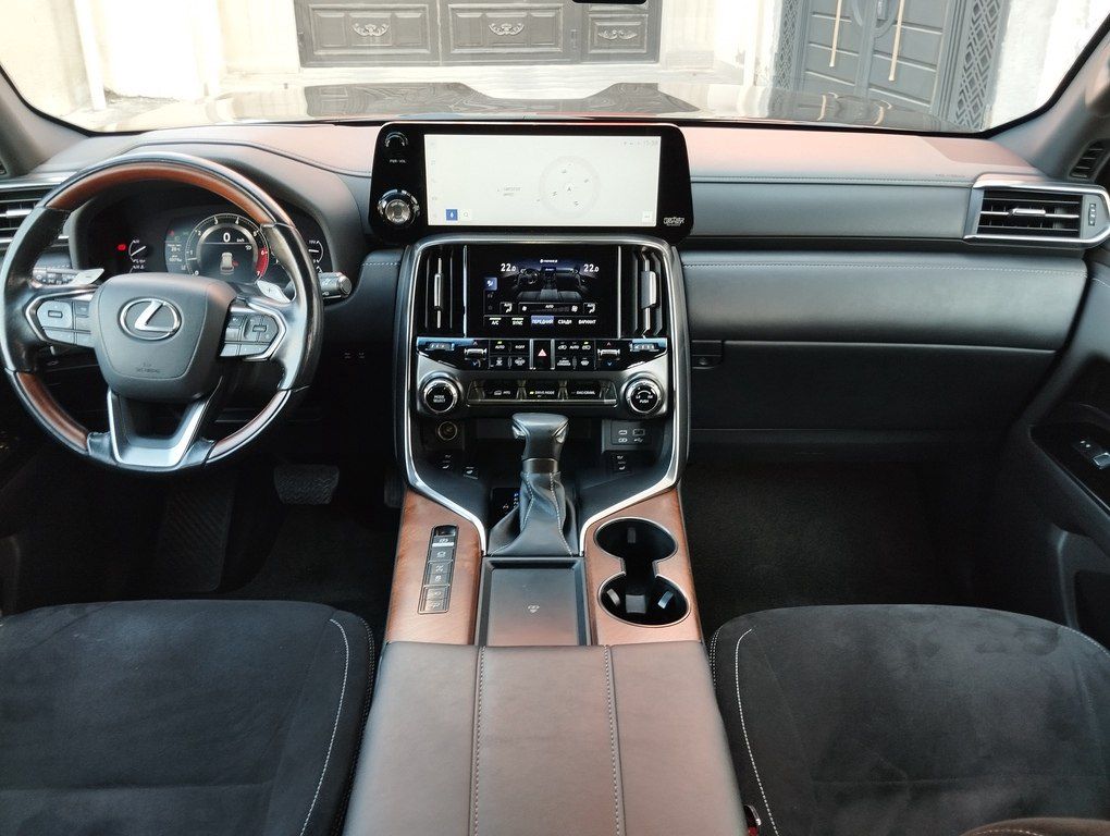 Lexus LX 600, 3.5 L, 2023 il, 38 580 km — Avtomobillər, Bakı (7)