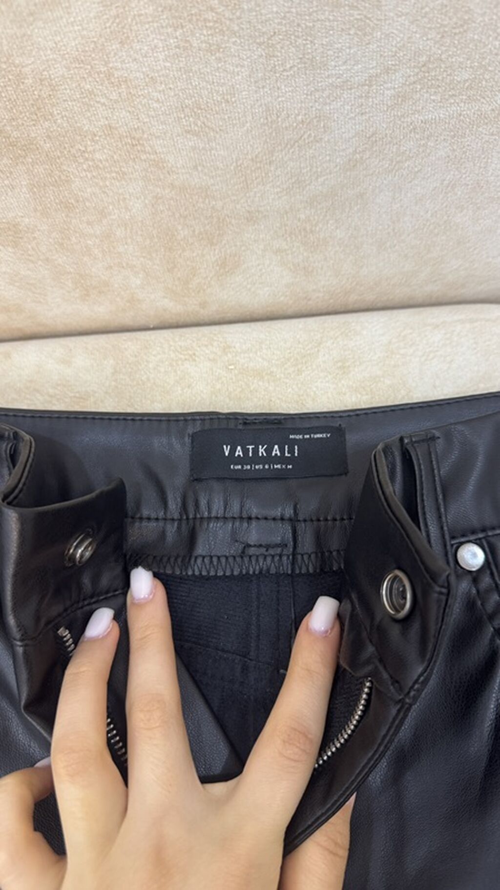 Qara dəri şalvar - Rəng: qara - Material: yumşaq eko‑dəri (PU), hamar — Şalvar, Bakı (5)