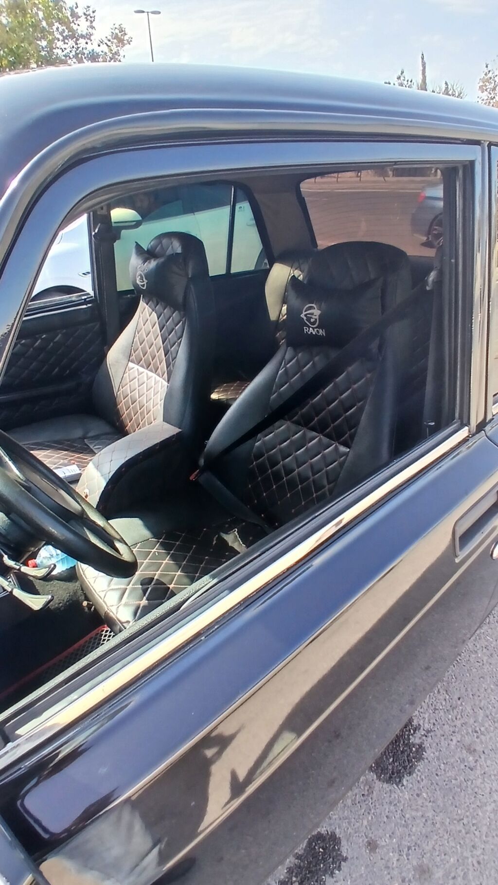 VAZ 2107, qara rəng, sedan kuzov. Klassik dizaynlı, 4 qapı, mexaniki 77-TY-942 — Avtomobillər, Digah (5)
