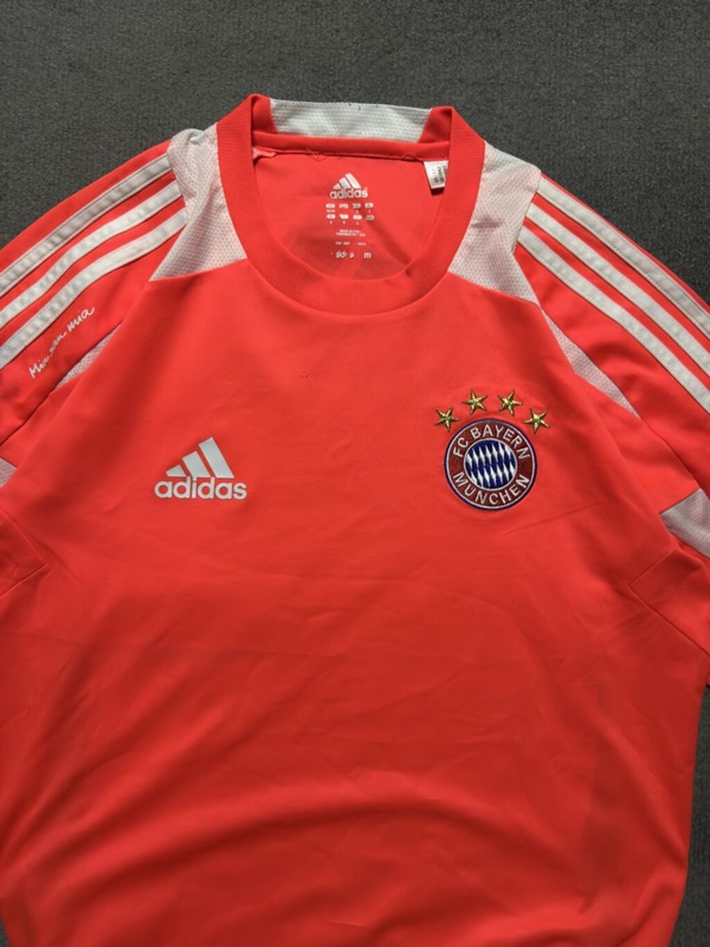 Futbolka, Adidas, M, rəng - Qırmızı — Futbolka və polo, Bakı (2)