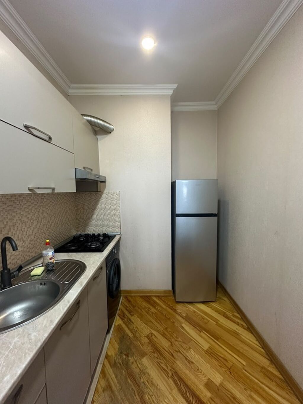 Polis bolmesinin arxasında yerleşir 11-6cı mertebesi Yalnız aileye — Mənzil, Xırdalan (10)