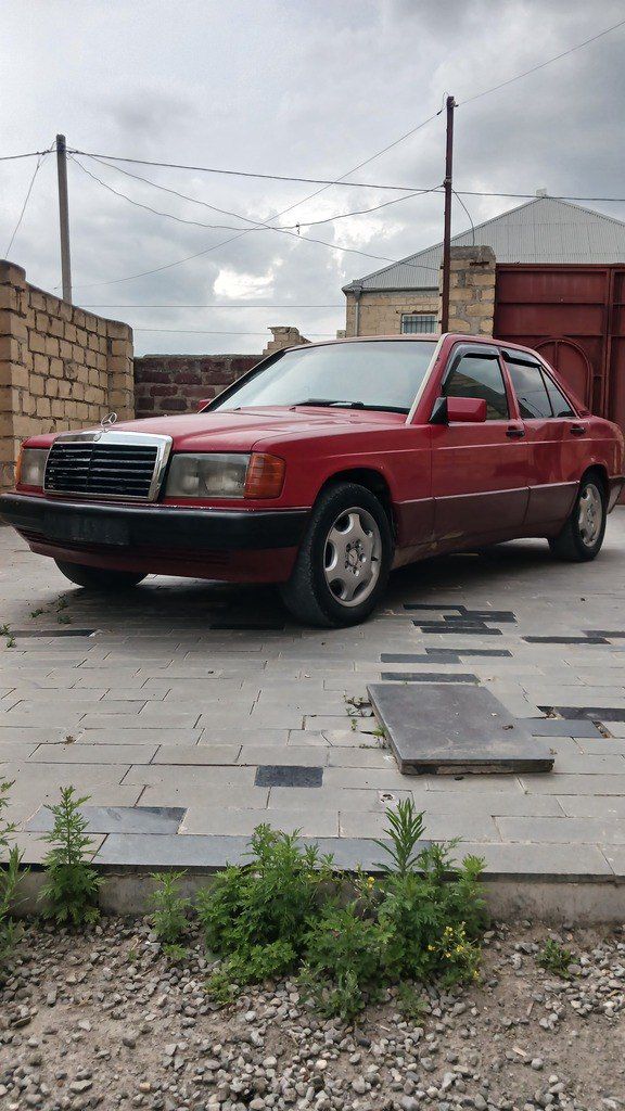 Mercedes 190, 2.0 L, 1992 il, 350 000 km — Avtomobillər, Gəncə (9)