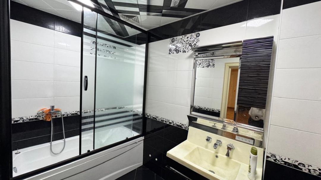 İcarəyə verilir 2 otaqlı yeni tikili 93 m² — Mənzil, Bakı (6)