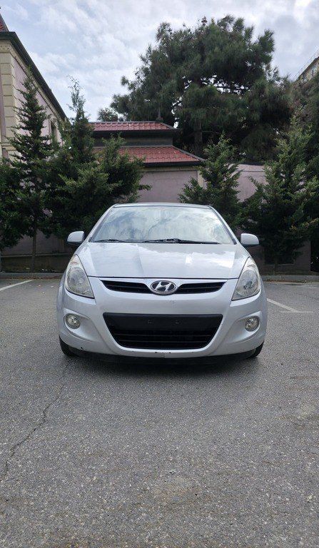 Hyundai i20, 1.4 L, 2010 il, 360 000 km — Avtomobillər, Bakı (2)