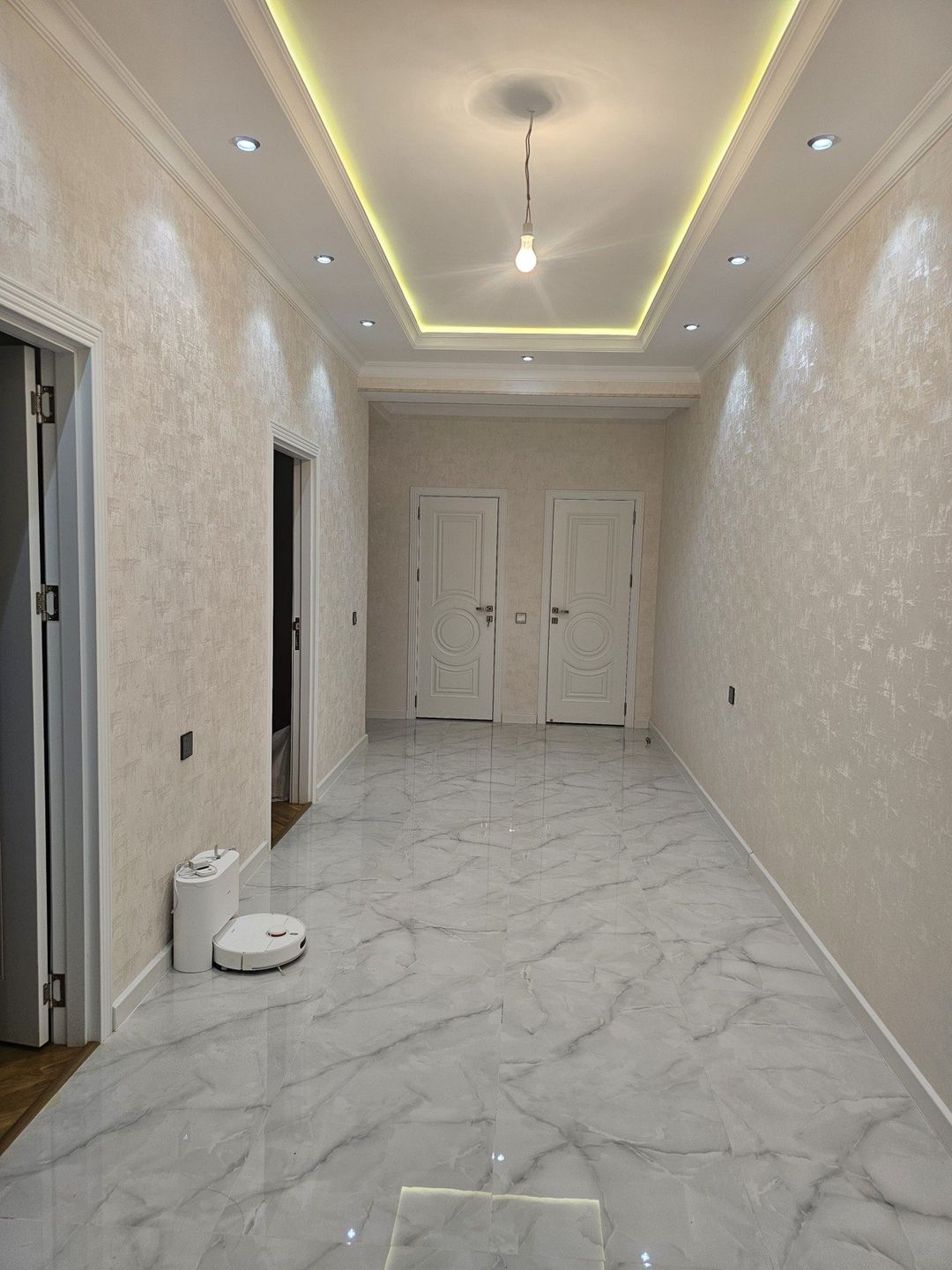 Satılır 2 otaqlı yeni tikili 90 m² — Mənzil, Bakı
