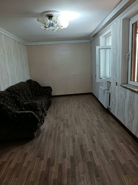 Satılır 4 otaqlı həyət evi/bağ evi 110 m² — Bakı