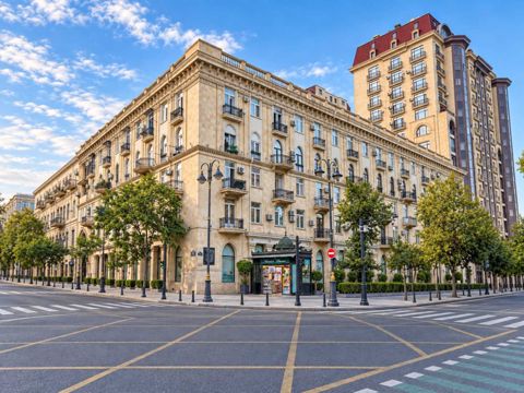 Satılır 4 otaqlı köhnə tikili 100 m² — Bakı