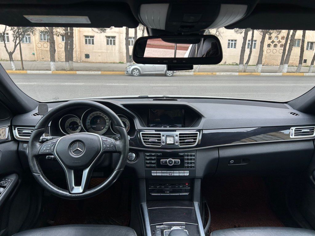 Mercedes E 220, 2.1 L, 2015 il, 230 000 km — Avtomobillər, Sumqayıt (8)