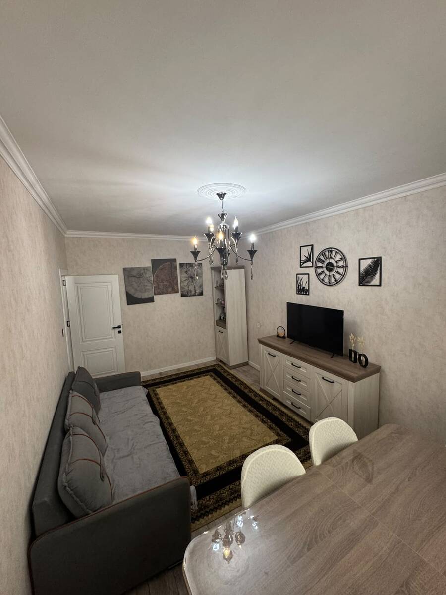 Satılır 4 otaqlı köhnə tikili 110 m² — Mənzil, Bakı (2)