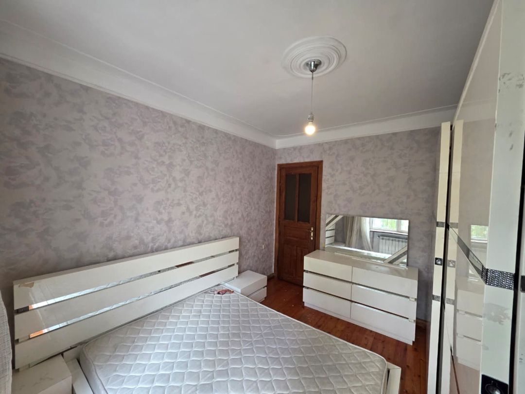 İcarəyə verilir 2 otaqlı köhnə tikili 80 m² — Mənzil, Bakı (5)