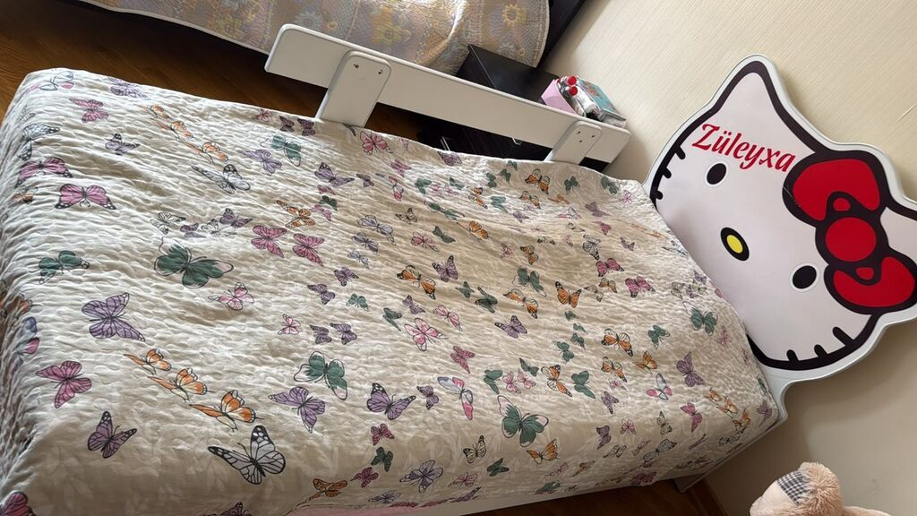 Uşaq çarpayısı – Hello Kitty başlıqla - Ölçü: tək nəfərlik uşaq — Yataqlar, Bakı (2)