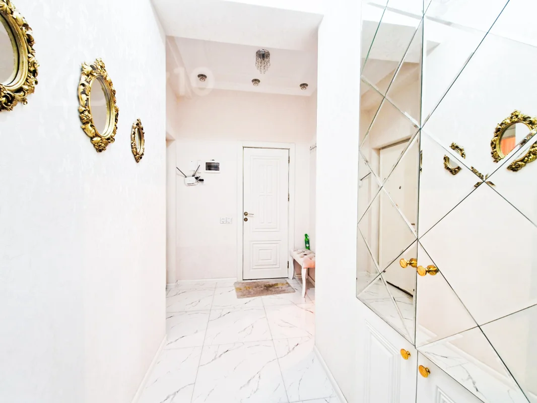 3 otaqlı mənzil, 80 m², Özbəkistan küçəsi — kirayə — Mənzil, Bakı (11)