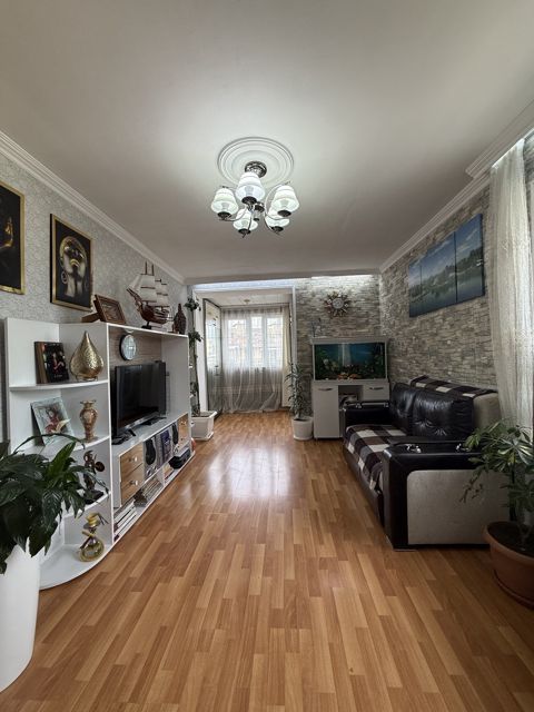 Satılır 1 otaqlı yeni tikili 33 m² — Bakı