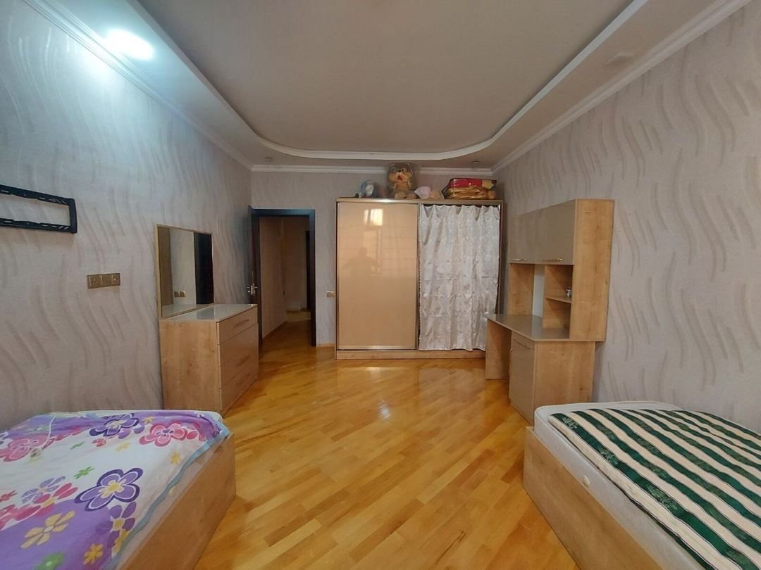 Satılır 3 otaqlı yeni tikili 130 m² — Mənzil, Bakı (9)