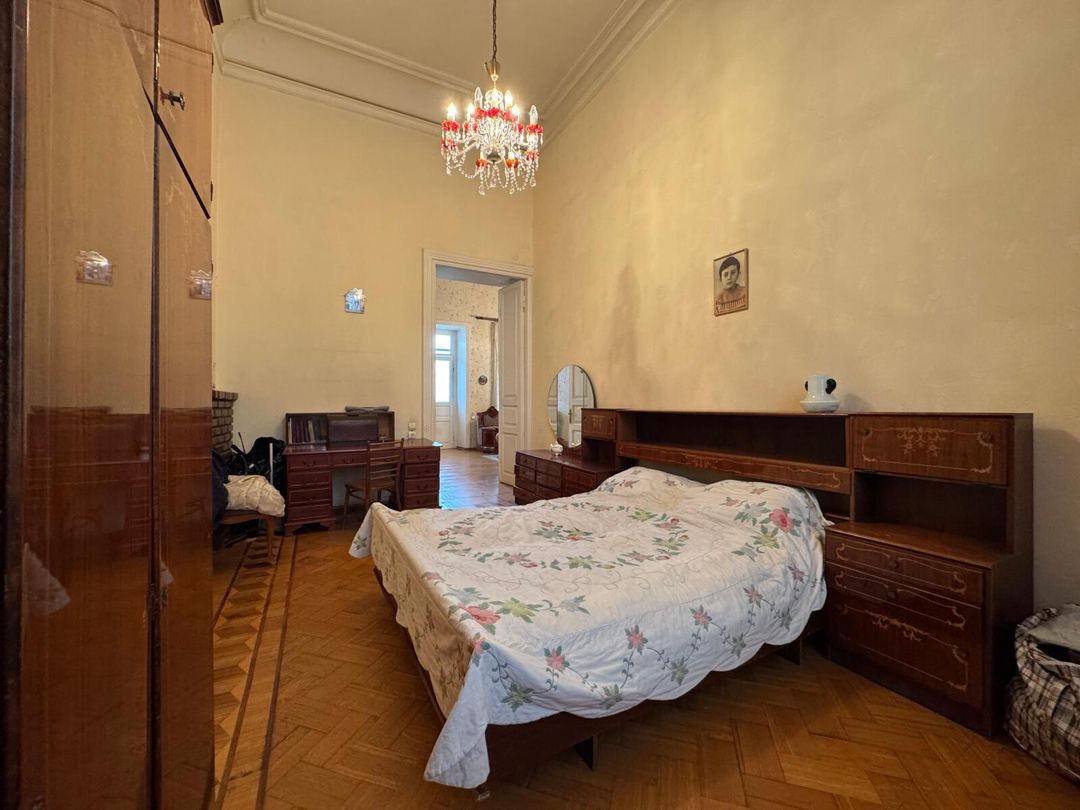 Satılır 5 otaqlı köhnə tikili 190 m² — Mənzil, Bakı (7)