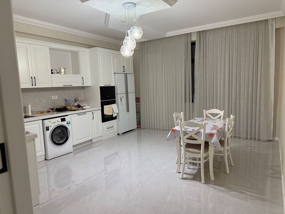İcarəyə verilir 3 otaqlı yeni tikili 156 m² — Mənzil, Bakı (10)