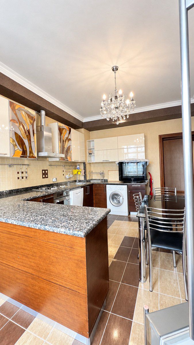 Satılır 4 otaqlı yeni tikili 210 m² — Mənzil, Bakı (10)