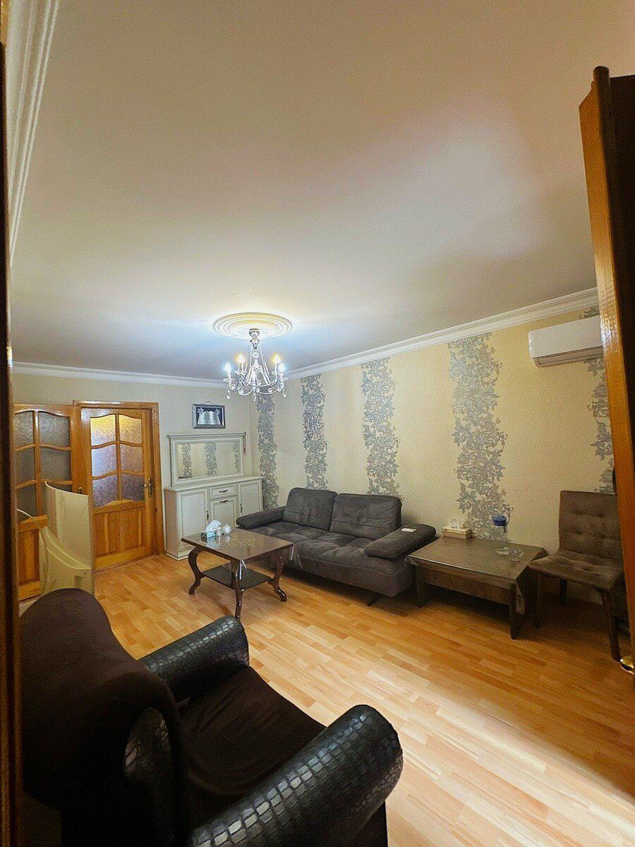 Satılır 3 otaqlı köhnə tikili 60 m² — Mənzil, Bakı (3)