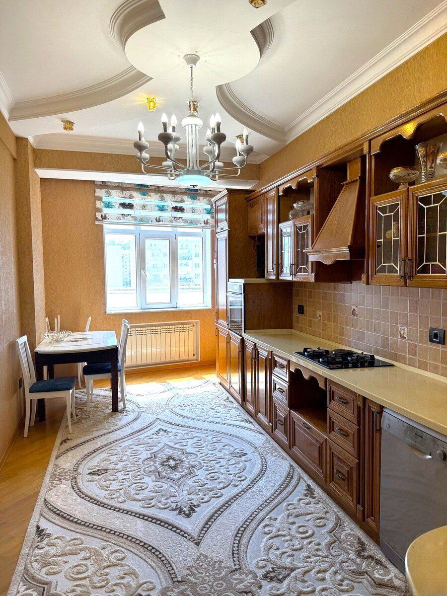 Satılır 4 otaqlı yeni tikili 180 m² — Mənzil, Bakı (11)