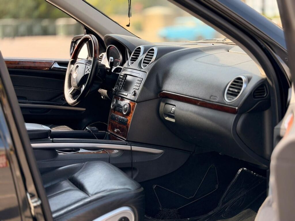 Mercedes-Benz GL-Class: 5.5 l Ofrouder/SUV — Avtomobillər, Bakı (3)