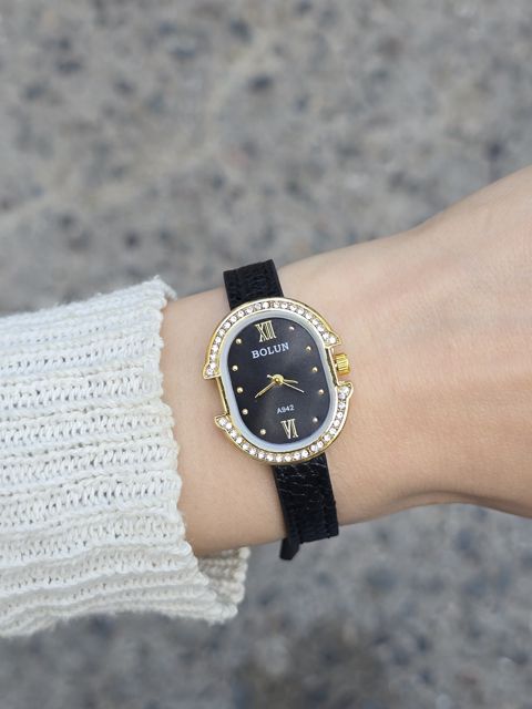 Qadın qol saatı WS 4270 Gold Black — Bakı