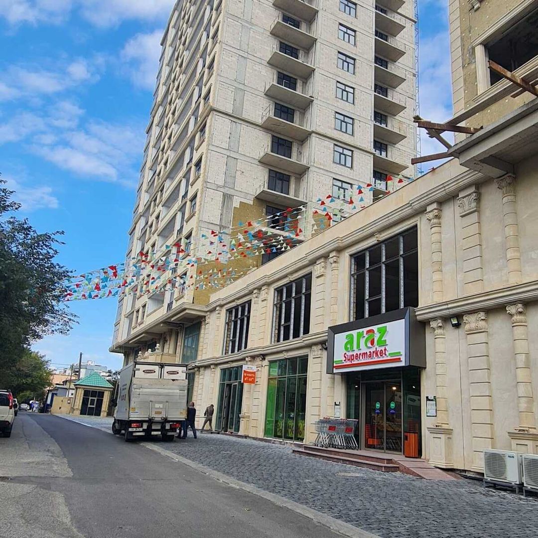 Satılır 4 otaqlı yeni tikili 178 m² — Mənzil, Bakı (6)