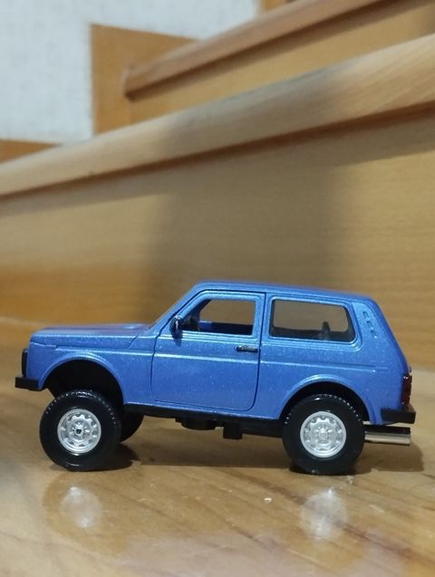 Model avtomobil – Lada Niva (VAZ 2121) miniatura - Miqyas: təxmini — Bakı