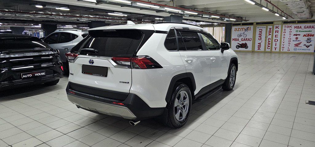 Toyota RAV4, 2.5 L, 1.6 kWh, 2023 il, 32 700 km — Avtomobillər, Bakı (3)