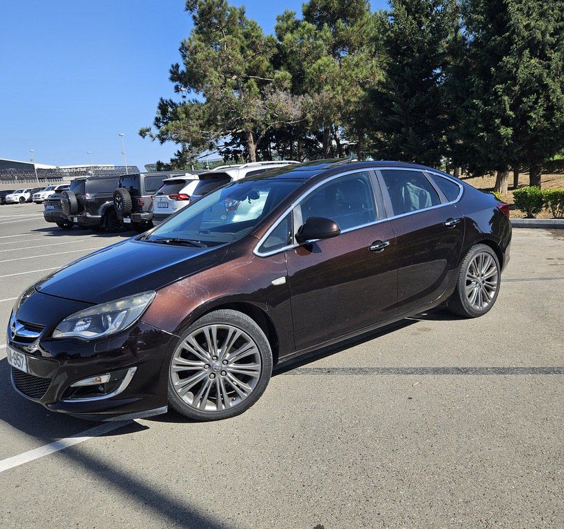 Opel Astra, 1.6 L, 2013 il, 289 000 km 10-MA-957 — Avtomobillər, Bakı (3)