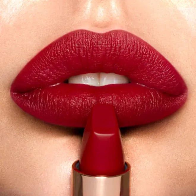 Mat dodaq boyası Charlotte Tilbury Matte Revolution Red Carpet Red - 5060332321322 — Mallar, Bakı (3)