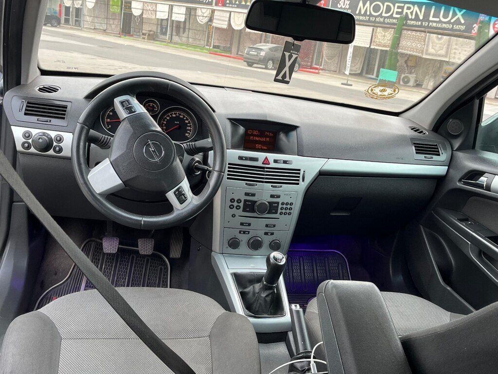 Opel Astra, 1.4 L, 2009 il, 187 000 km 99-LG-297 — Avtomobillər, Bakı (5)